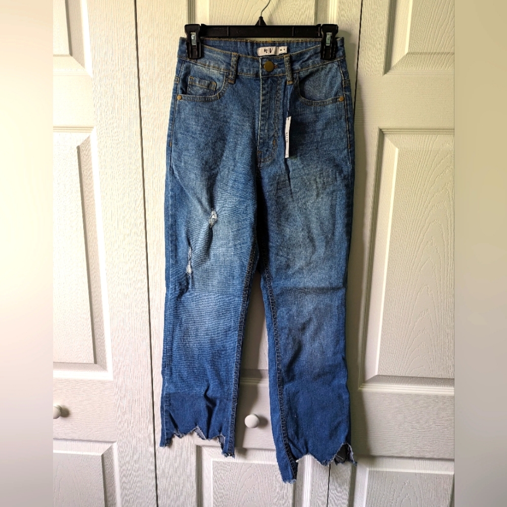 NWT NV Ellie Raw Hem Jeans Size 4